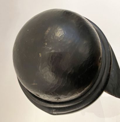Leather helmet of Italian tanker World War...