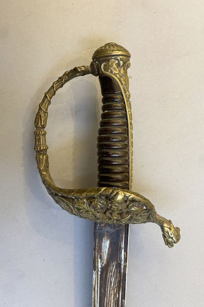 Sabre d'officier de Marine 1837
Lame courbe...