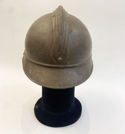 Lot of two helmet shells Adrian model 15,...