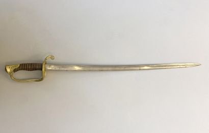 Lot of two sabers including : 
- an 1855...