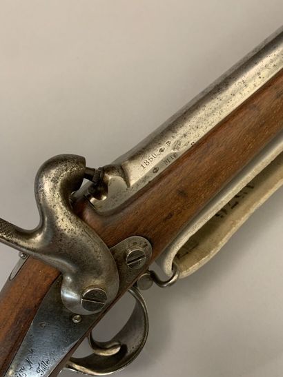 Percussion rifle and lock at the back model...