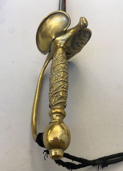 Epée à clavier d'officier de justice militaire...