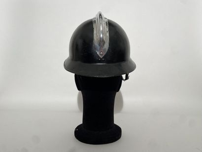 Adrian helmet model 26 repainted in black...