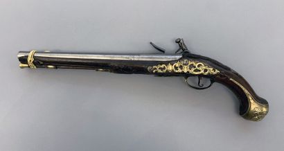 Large pommel gun (510mm long). Round barrel...