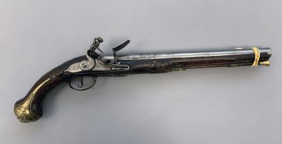 Large pommel gun (510mm long). Round barrel...