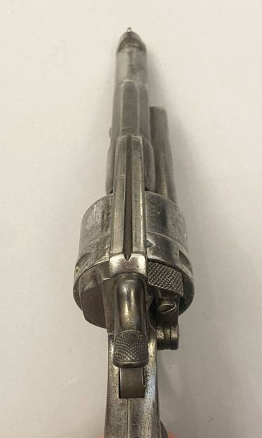 Revolver réglementaire français modèle 1873...