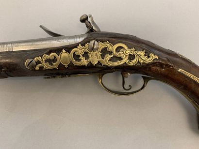 Large pommel gun (510mm long). Round barrel...