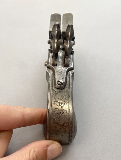 Nice flintlock pocket pistol with two tabletop...