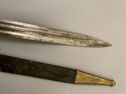Glaive modèle 1833 allégé de petite taille...