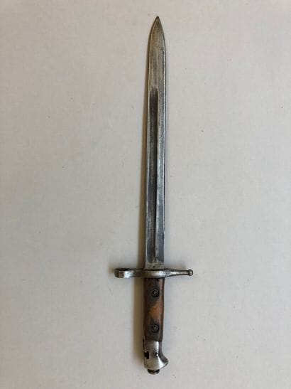 Baïonnette règlementaire italienne pour fusil...