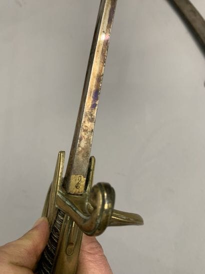 Joli sabre d'officier de cavalerie légère...