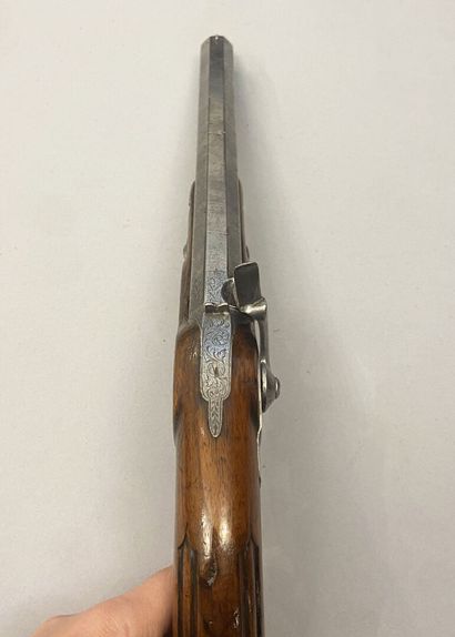 Large percussion pistol with lock at the...