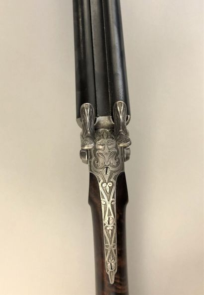 Juxtaposed rifle in gauge 28 with pin. Mechanism...