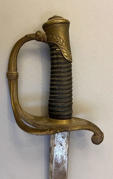 Sabre 1821 d'officier d'infanterie. Lame...