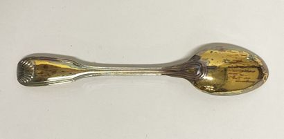 Douze cuillères à café en argent.
P: 190...