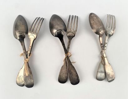 Trois couverts en argent, modèle uniplat,...