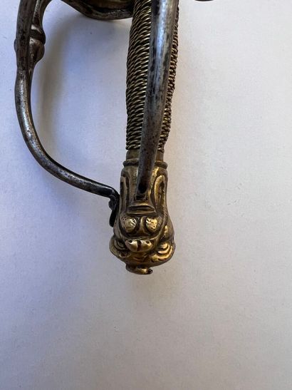 Sabre courbe de troupe à pied début XVIIIe....