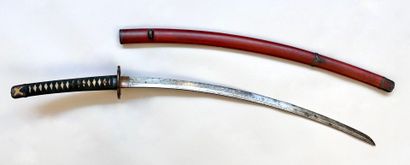 Joli katana. Lame courbe (Koshizori) étroite...