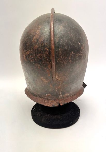 Armet dans le goût d'un armet savoyard. Masque...