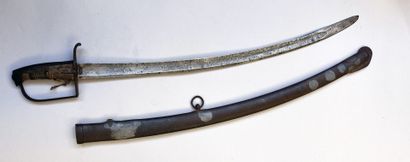 Sabre de cavalerie légère. Lame courbe à...
