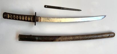 Joli wakizashi époque Edo. Ligne de trempe...