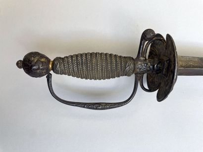 Belle épée de cour de la seconde moitié du...