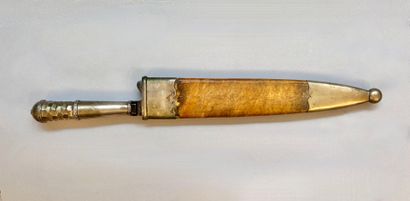Forte dague ancienne, lame droite à contre...