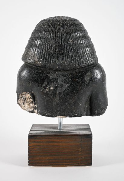 Buste de de dignitaire
Egypte
Granit
H: 16...
