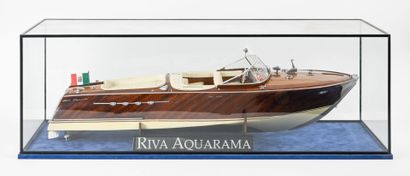 RIVA AQUARAMA
Maquette à l'échelle 1/10e,...