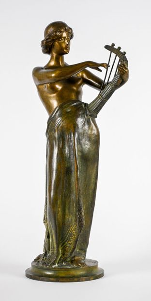 Alfredo NERI (XIX-XXe)
Jeune fille à la harpe.
Bronze...