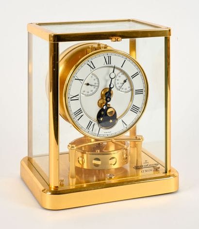 JAEGER-LECOULTRE, ATMOS ELYSEE Phase de lune.
Belle...