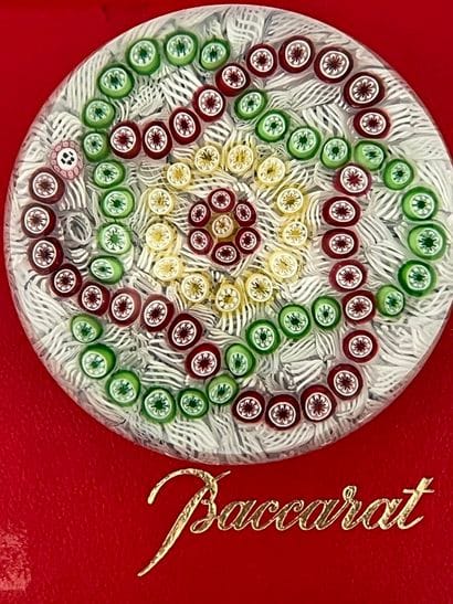 BACCARAT.
Boule presse-papier 