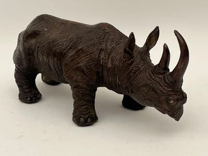 Sujet en bronze.
Rhinocéros
H : 11,5 - L...