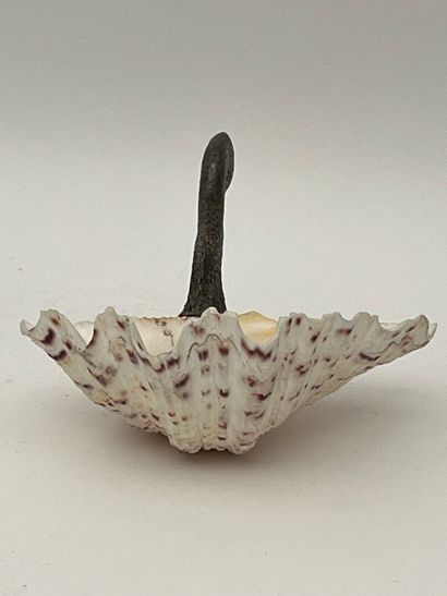 Atribué à la Maison JANSEN
Vide-poche en...