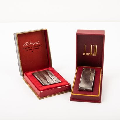 DUNHILL & DUPONT
Deux briquets 
Dans leur...