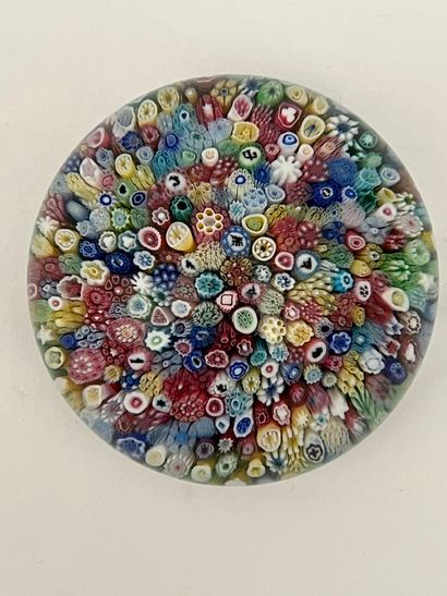 BACCARAT.
Boule presse-papier
datée 1977
H...