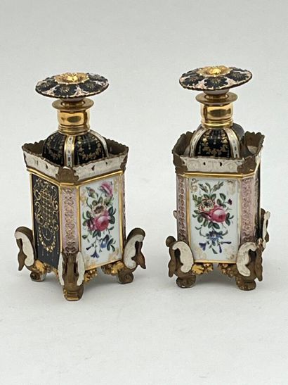 Jacob PETIT (1797-1868), Paris. 
Paire de...