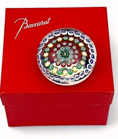 BACCARAT.
Boule presse-papier
H : 4,5 - Diam...