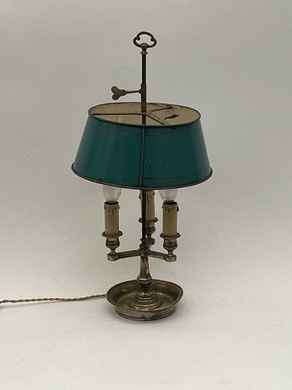 Lampe bouillotte à trois lumières, abat-jour...