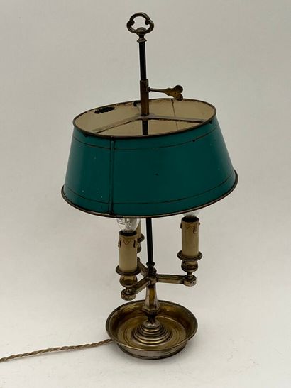 Lampe bouillotte à trois lumières, abat-jour...