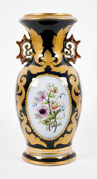 VALENTINE, XIXe
Important vase polychrome...