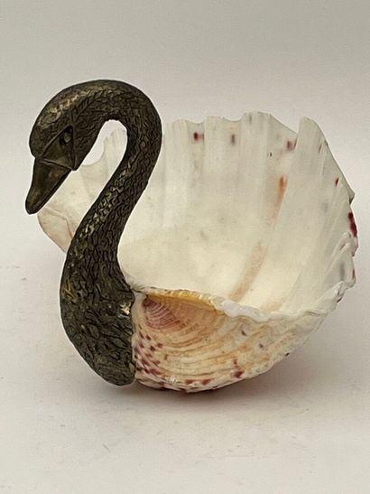 Atribué à la Maison JANSEN
Vide-poche en...