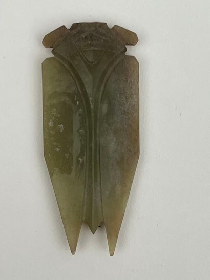 Sujet en néphrite verte représentant une...