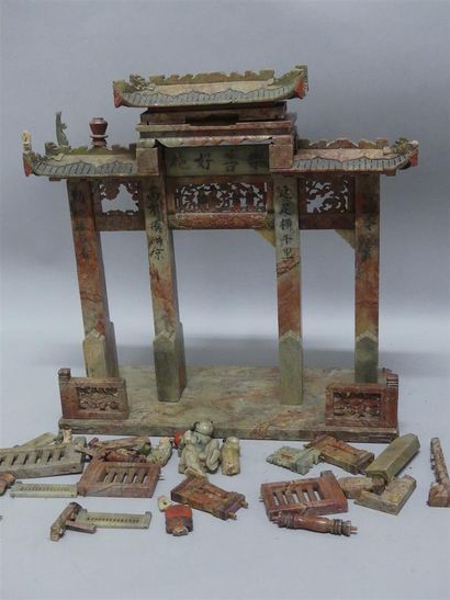 Temple en stéatite, éléments de décorations...