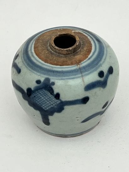 Ensemble de quatre porcelaines blanc-bleu...