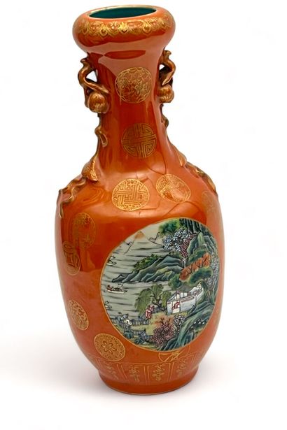 Vase balustre à col en forme de bulbe en...