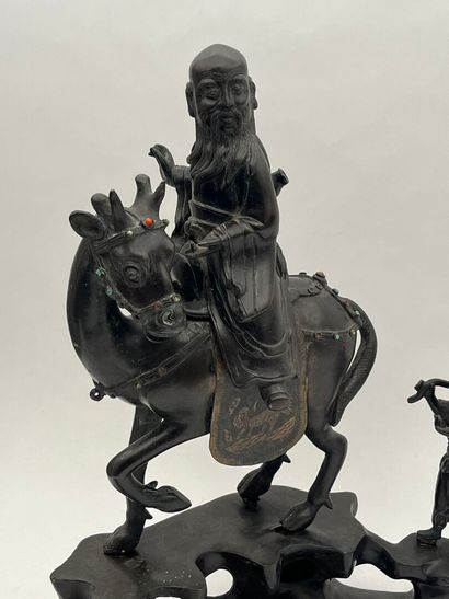 Groupe en bronze représentant lao tseu sur...