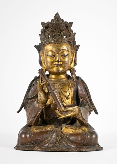 Statuette en bronze anciennement laqué et...