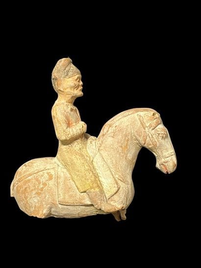 Ensemble d'objets en terre-cuite dont :
-...
