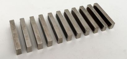 Suite of eleven knife-holders in chromed...